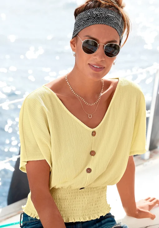 V-Shirt