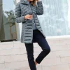 Winterjacke in Changeant-Qualität, leicht schimmernd