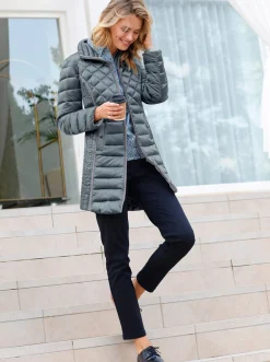 Winterjacke in Changeant-Qualität, leicht schimmernd